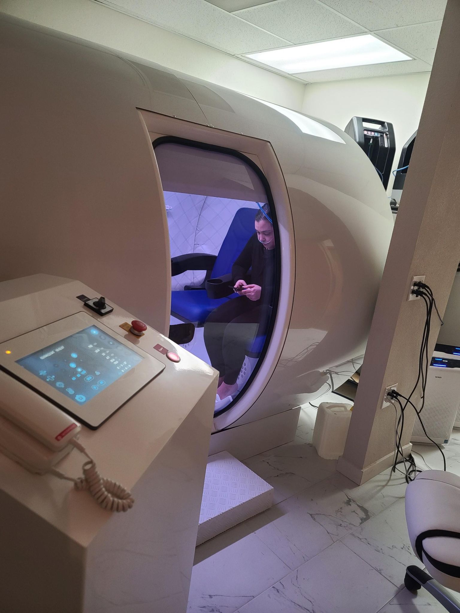 Lifted Wellness Multi-Hyperbaric Chamber